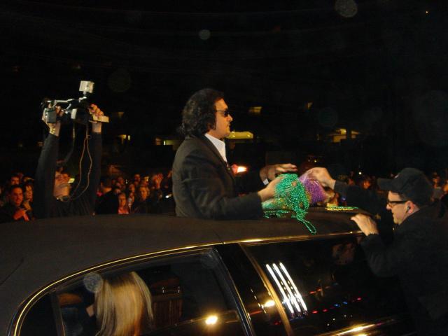 2005/02(Feb)/01(MardiGras)/640x480_2005-02-04-Beans-Jeans-16.JPG