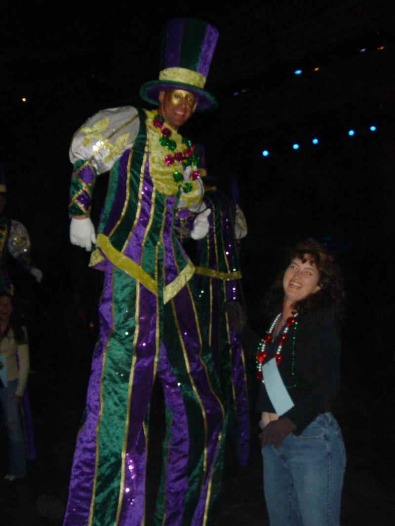 2005/02(Feb)/01(MardiGras)/800x600_2005-02-04-Beans-Jeans-06.JPG
