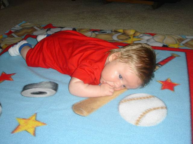 2005/05(May)/01(Ian)/640x480_2005-05-18-Ian-1.JPG