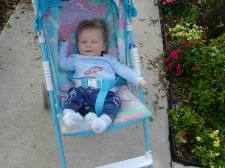 2005-05-02-Ian-Visits-Grandma-15.JPG
