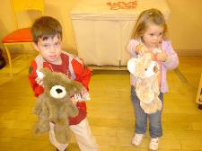 2005-05-04-Dax4thBD-BuildABear02.JPG