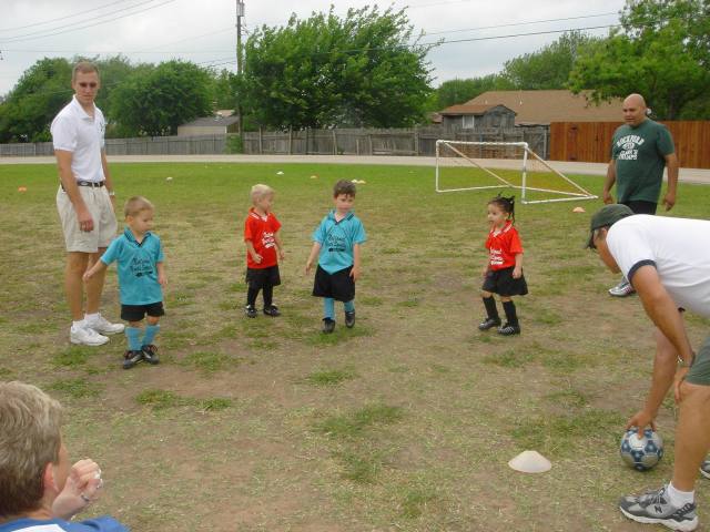 2005-05-07-Dax-Soccer-1.JPG