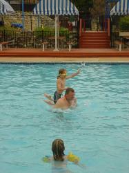 2005-05-29-LostCreekFun-24.JPG