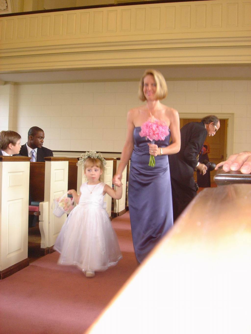 2005/06(June)/01(Hahn-Tompkins-Wedding)/1024x768_2005-06-11-03.JPG