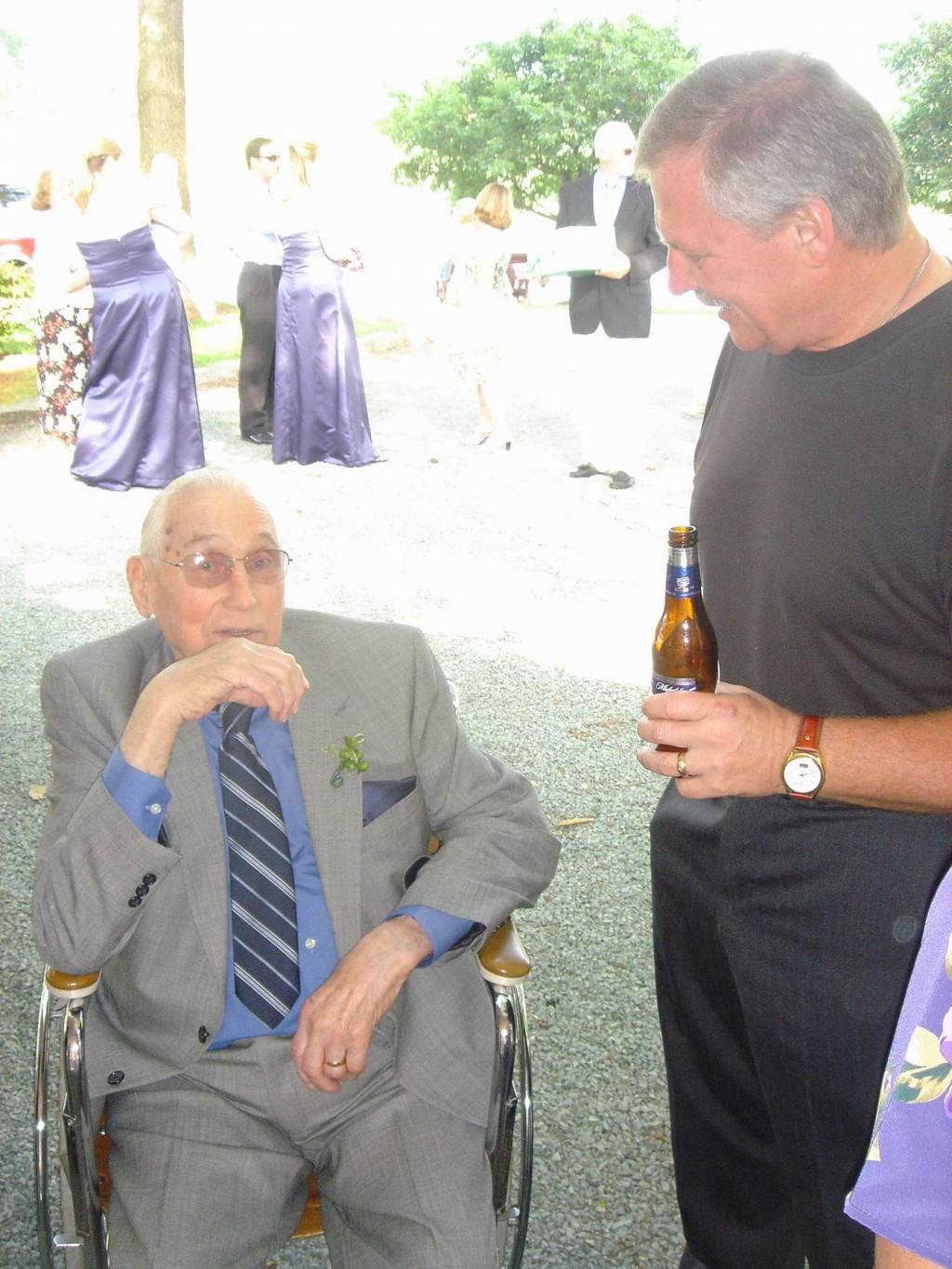 2005/06(June)/02(Reception)/1024x768_2005-06-11-10.JPG