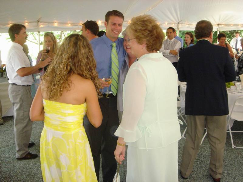 2005/06(June)/02(Reception)/800x600_2005-06-11-11.JPG