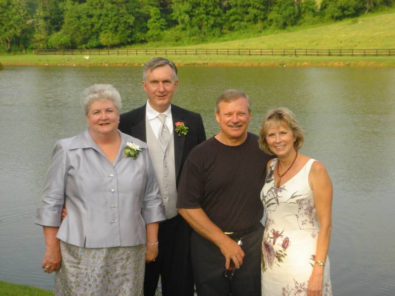 2005/06(June)/02(Reception)/800x600_2005-06-11-19.JPG