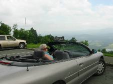 2005-06-13-00-Sue-Convertible.JPG