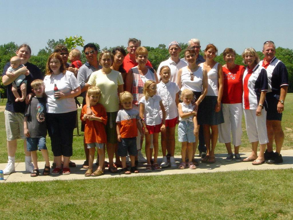 2005-07-02-Marci-Ron-BonVoyage-15.JPG