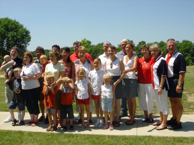 2005-07-02-Marci-Ron-BonVoyage-16.JPG
