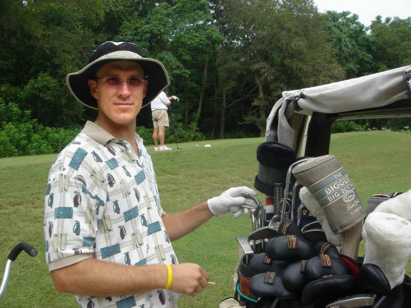 2005/08(Aug)/02(Travis-Golf)/2005-08-28-Travis-35thBD-0.JPG