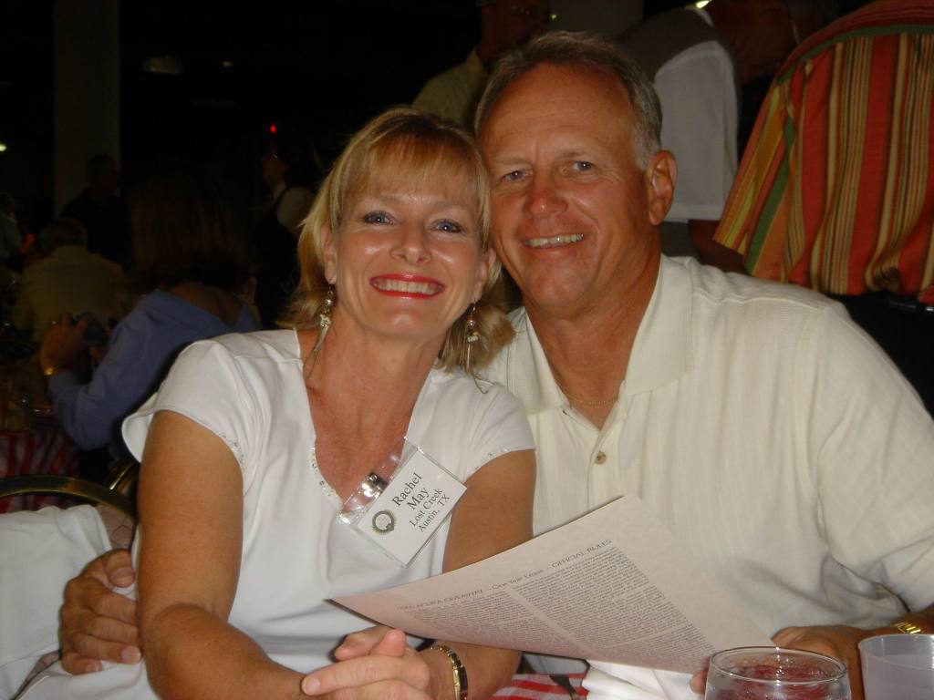 2005/09(Sept)/03(Pinehurst)/01(Day1-Traveling-Day-2-Practice)/1024x768_2005-09-07-04-Practice-Rd-Day-Evening-Picnic.JPG