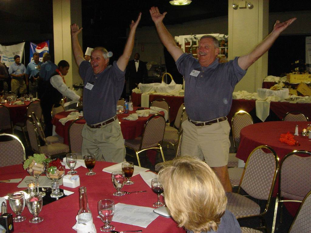 2005-09-08-32-International-Cuisine.JPG