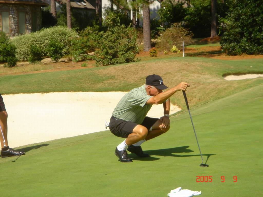 2005/09(Sept)/03(Pinehurst)/03(Round-2)/1024x768_2005-09-09-17-2ndRound-Course2.JPG