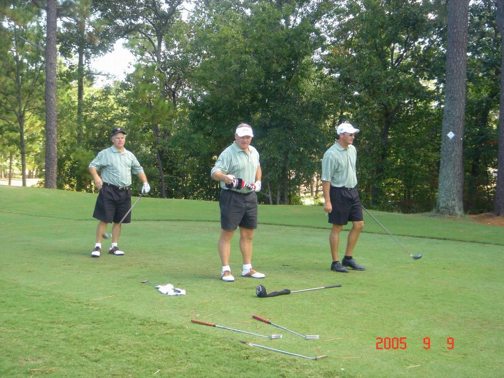 2005/09(Sept)/03(Pinehurst)/03(Round-2)/1024x768_2005-09-09-19-2ndRound-Course2.JPG