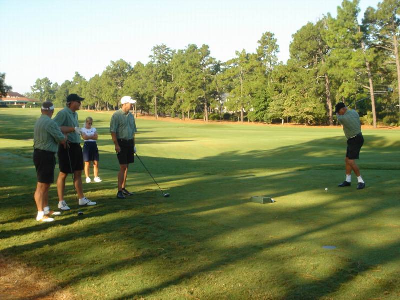 2005/09(Sept)/03(Pinehurst)/03(Round-2)/800x600_2005-09-09-06-2ndRound-Course2.JPG