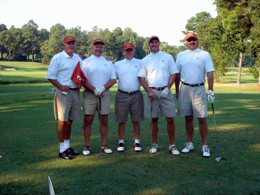 2005/09(Sept)/03(Pinehurst)/04(Round-3)/1024x768_2005-09-10-05-Round3-Course5.JPG