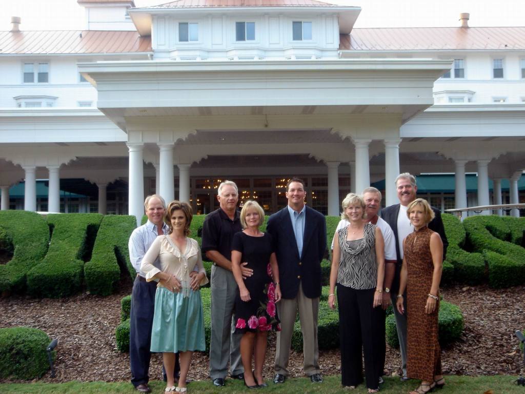 2005/09(Sept)/03(Pinehurst)/04(Round-3)/1024x768_2005-09-10-63-Awards-Evening.JPG