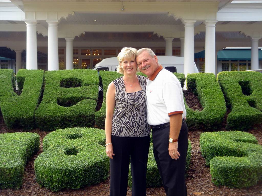 2005/09(Sept)/03(Pinehurst)/04(Round-3)/1024x768_2005-09-10-77-Awards-Evening.JPG