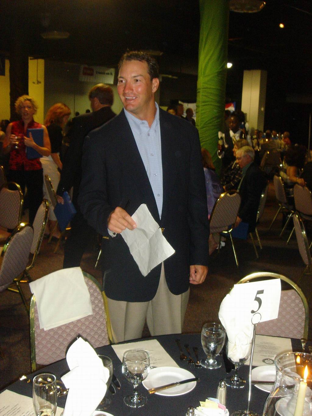 2005/09(Sept)/03(Pinehurst)/04(Round-3)/1024x768_2005-09-10-88-Awards-Evening.JPG