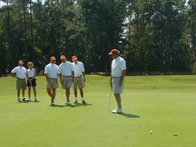 2005/09(Sept)/03(Pinehurst)/04(Round-3)/640x480_2005-09-10-31-Round3-Course5.JPG