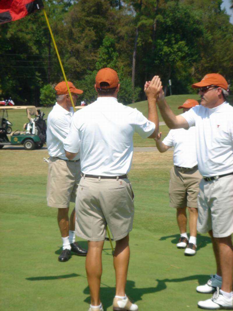 2005/09(Sept)/03(Pinehurst)/04(Round-3)/800x600_2005-09-10-44-Round3-Course5.JPG