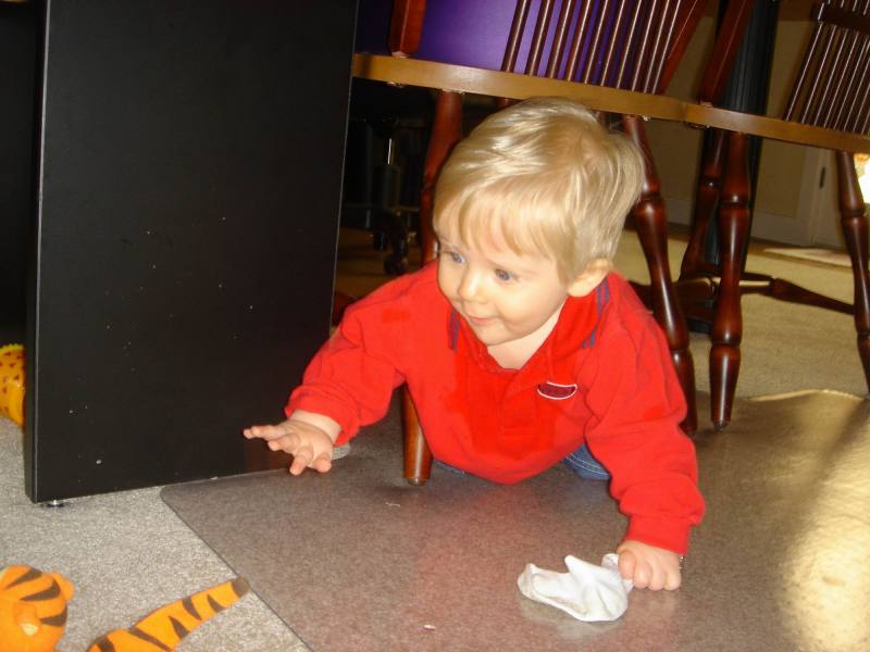 2005-10-28-06-Ian-7-months.JPG