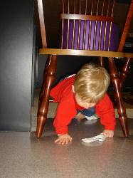 2005-10-28-04-Ian-7-months.JPG
