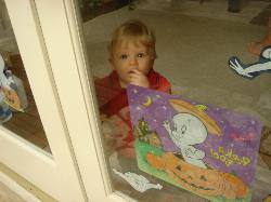 2005-10-28-11-Ian-7-months.JPG