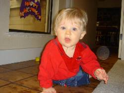 2005-10-28-16-Ian-7-months.JPG