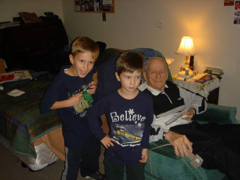2005/11(Nov)/01(Hotel-Mitchell)/800x600_2005-11-04-01.JPG