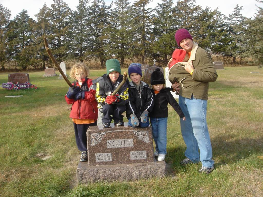2005/11(Nov)/02(Dodd-Farm)/1024x768_2005-11-05-14-Farm.JPG