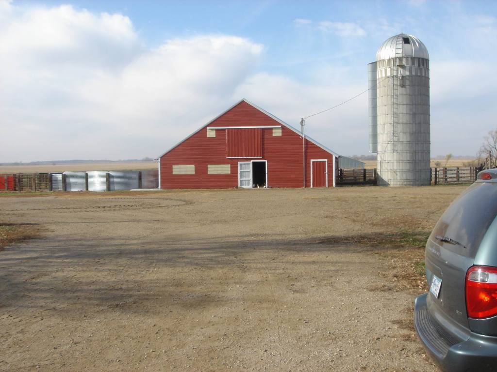 2005/11(Nov)/02(Dodd-Farm)/1024x768_2005-11-05-15-Farm.JPG