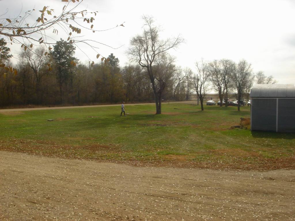 2005/11(Nov)/02(Dodd-Farm)/1024x768_2005-11-05-27-Farm.JPG