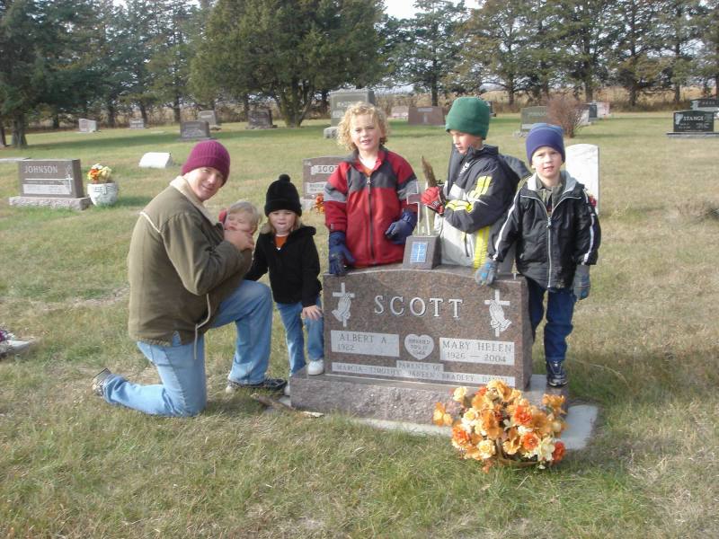 2005/11(Nov)/02(Dodd-Farm)/800x600_2005-11-05-13-Farm.JPG