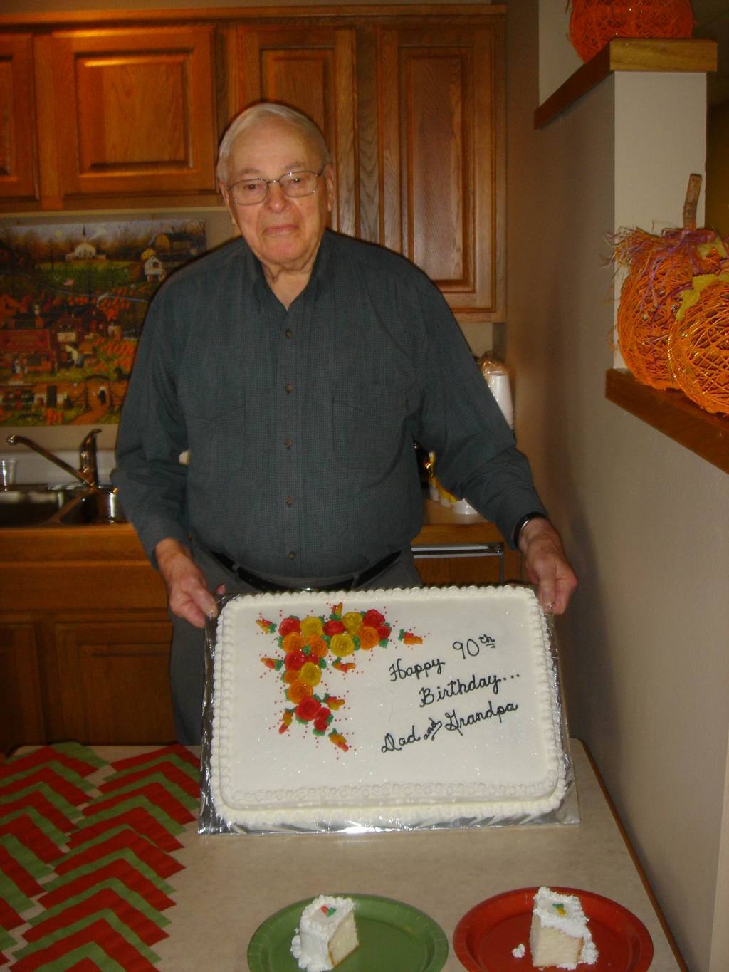 2005-11-05-00-90thBD-Gramphi.JPG