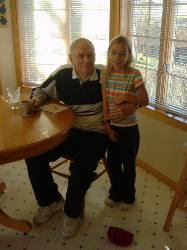 2005-11-06-05-Grandpa-Onna.JPG