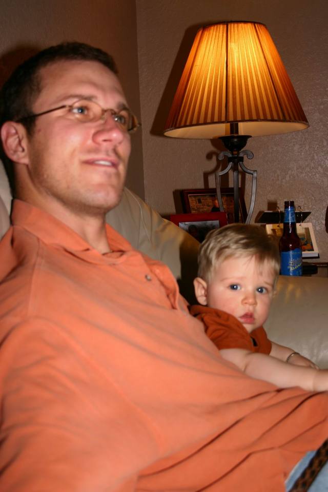 2005/11(Nov)/05(Family-Thanksgiving)/640x480_2005-11-25-Thanksgiving-12.JPG