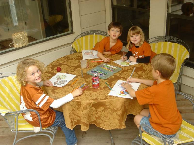 2005/11(Nov)/05(Family-Thanksgiving)/800x600_2005-11-25-Thanksgiving-09.JPG