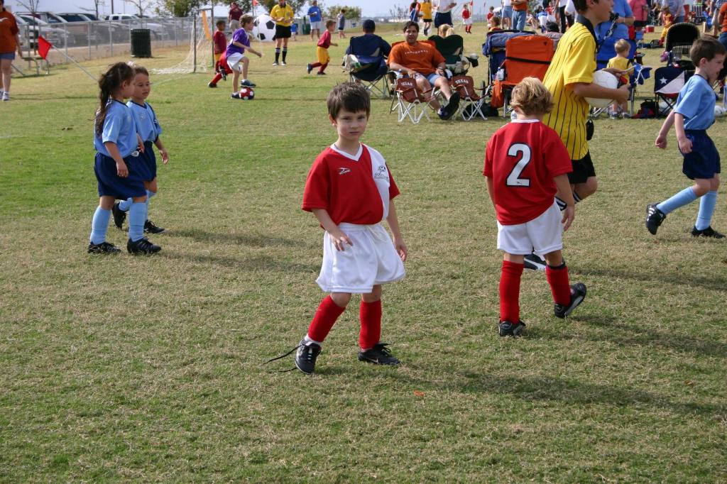 2005-11-12-Soccer-59-Dax.JPG