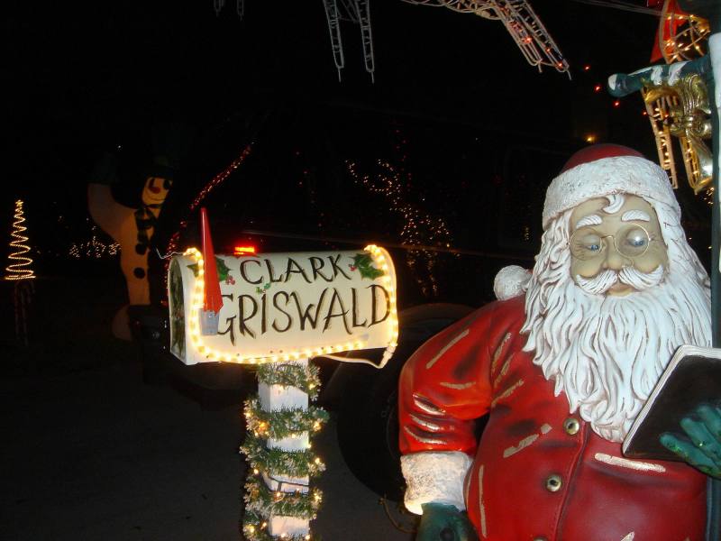 2005/12(Dec)/01(Christmas-Lights)/01(Justin-SteinerRanch)/800x600_2005-12-04-11.JPG
