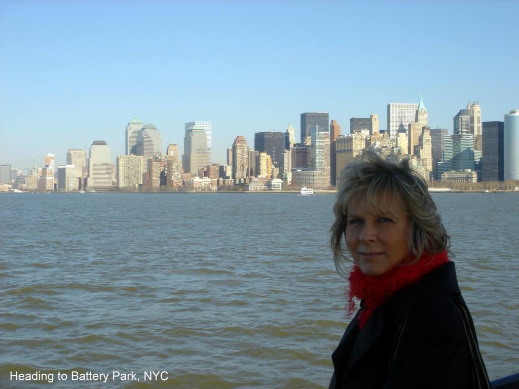 2006/01(Jan)/04(NYC)/1024x768_2006-01-28-20-Statue-Liberty-tour.JPG