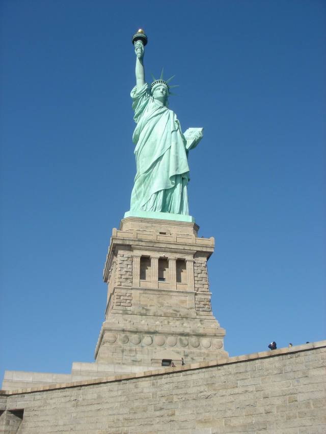 2006-01-28-14-Statue-Liberty-tour.JPG