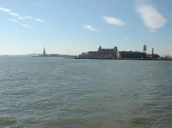 2006-01-28-04-Statue-Liberty-tour.JPG