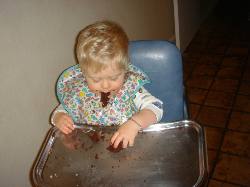 2006-02-10-Babysitting-Kylas4thBD-04.JPG