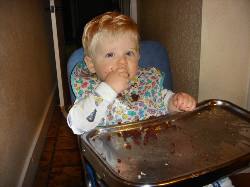 2006-02-10-Babysitting-Kylas4thBD-07.JPG