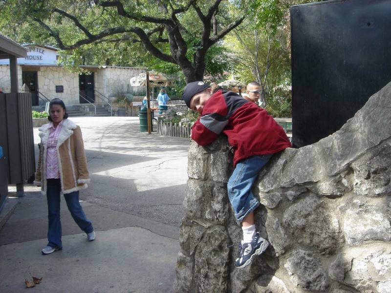 2006-02-11-SanAntonio-Zoo14.JPG