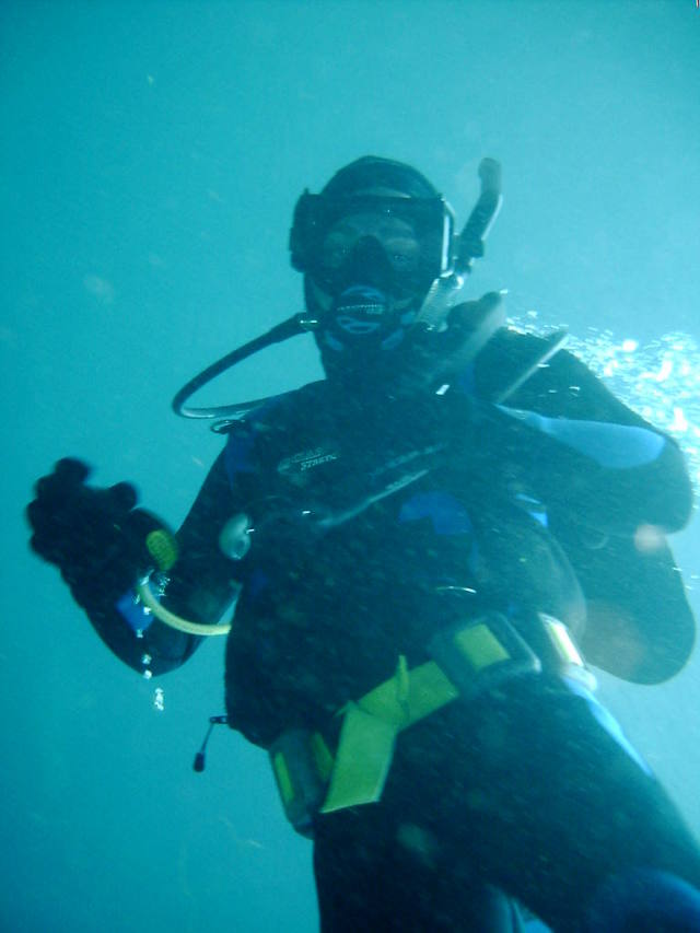 2006/02(Feb)/04(SCUBA-Aquarena-Springs)/640x480_2006-02-19-10-Kory.JPG