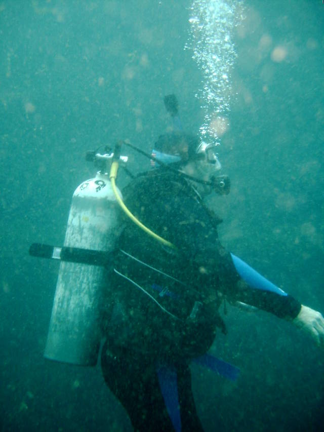 2006/02(Feb)/04(SCUBA-Aquarena-Springs)/640x480_2006-02-19-32-Jim.JPG