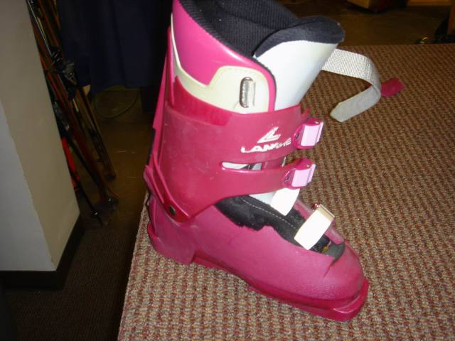 2006/03(Mar)/04(Colorado-Ski-Trip)/640x480_2006-03-12-04-Exploded-Ski-Boot.jpg